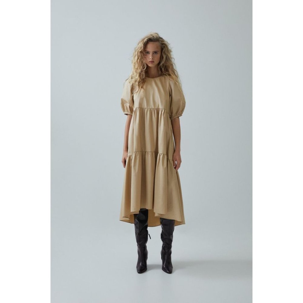 NWT tiered poplin dress